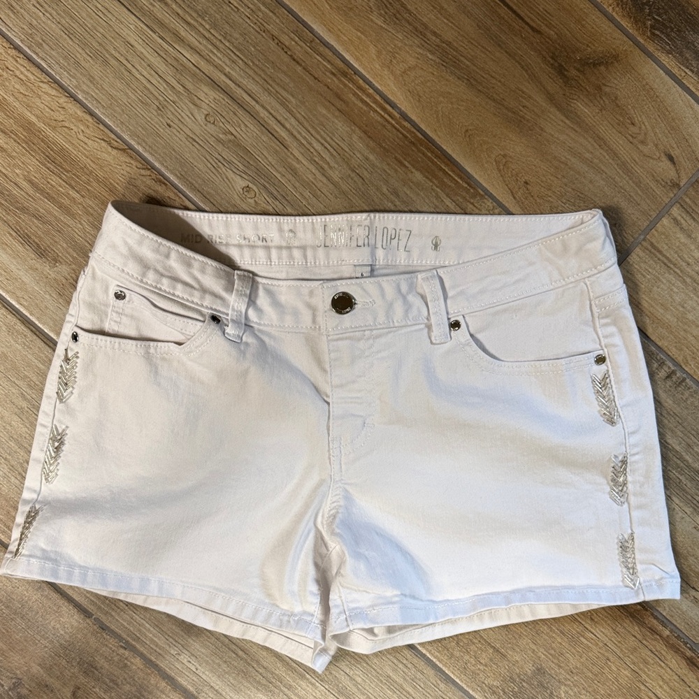Jennifer Lopez Women's Bright White Denim Shorts